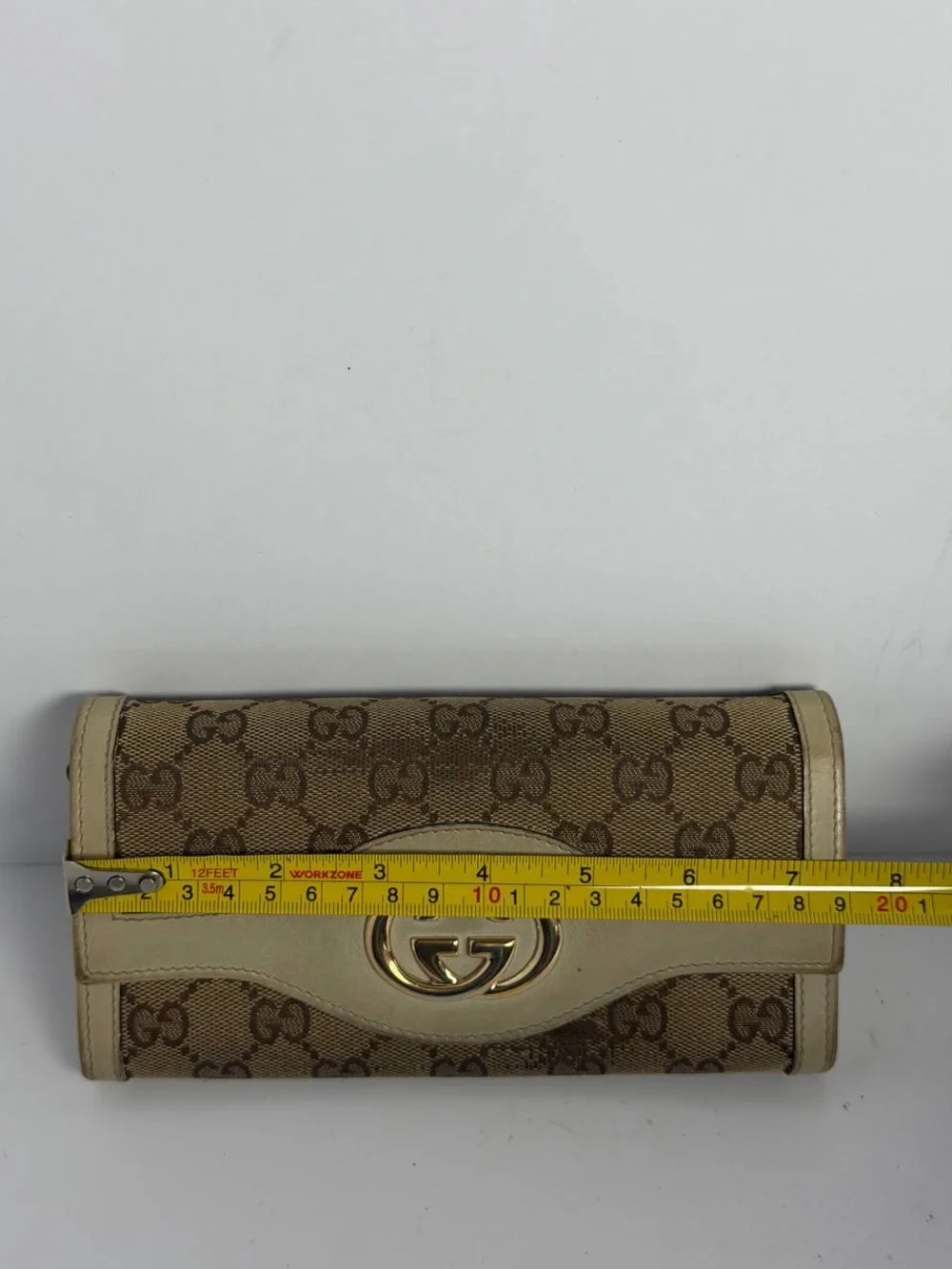 Gucci Sukey Beige GG Canvas Continental Wallet - Picture 2 of 14